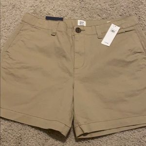 Gap shorts new with tags